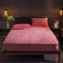 Load image into Gallery viewer, Plush Thicken Quilted Mattress Cover Warm Soft Crystal Velvet King Queen Quilted Bed Fitted Sheet Not Including Pillowcase
